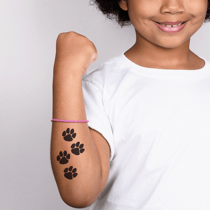 4 small paw prints Black